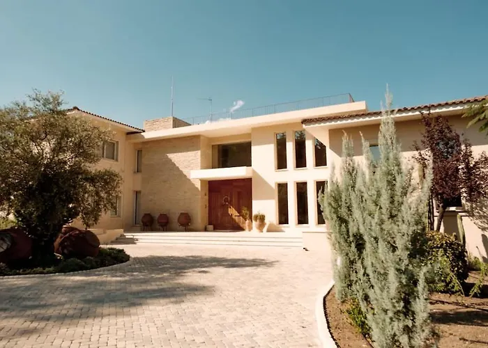 Epavli Papadopoulou - Luxury - Pool & Garden וילה Kornos