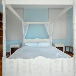 Epavli Papadopoulou - Luxury - Pool & Garden Kornos