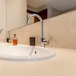 Epavli Papadopoulou - Luxury - Pool & Garden Kornos