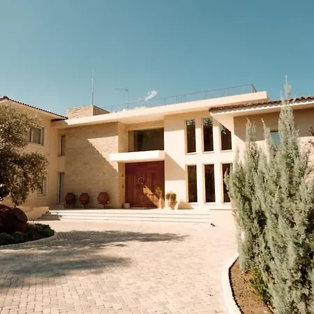 Epavli Papadopoulou - Luxury - Pool & Garden فيلة Kornos