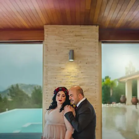 Villa Epavli Papadopoulou - Luxury - Pool & Garden *