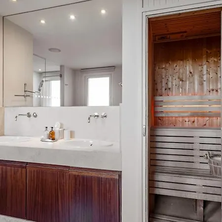 Epavli Papadopoulou - Luxury - Pool & Garden Villa Kornos
