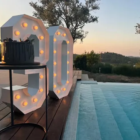 Epavli Papadopoulou - Luxury - Pool & Garden Kornos