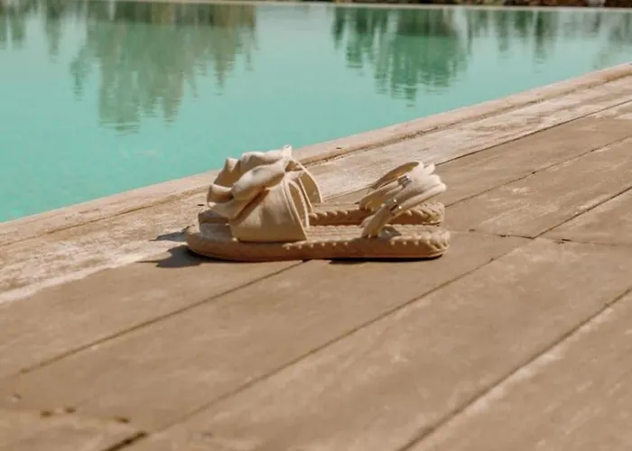 Villa Epavli Papadopoulou - Luxury - Pool & Garden