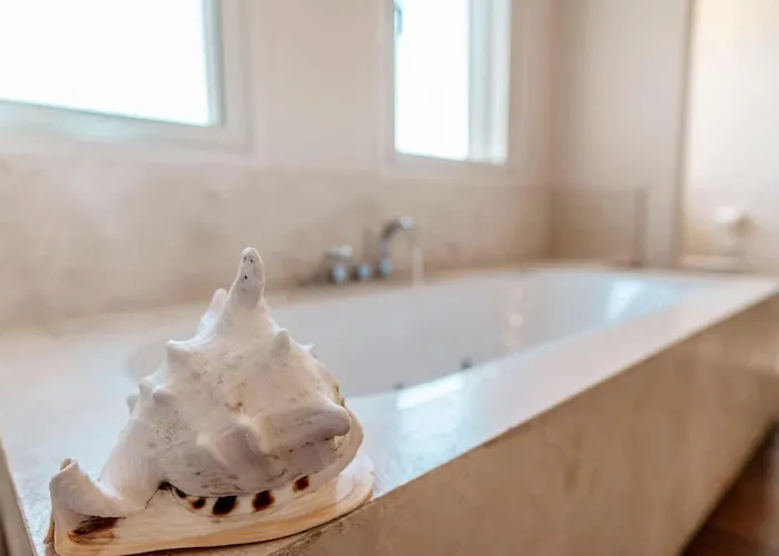 Villa Epavli Papadopoulou - Luxury - Pool & Garden *