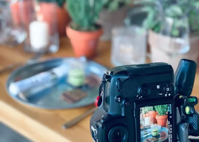 Epavli Papadopoulou - Luxury - Pool & Garden Kornos