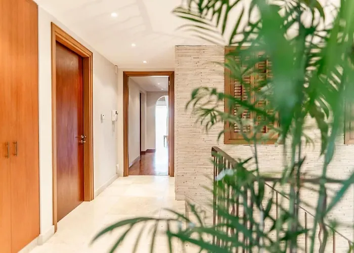 Epavli Papadopoulou - Luxury - Pool & Garden * Kornos