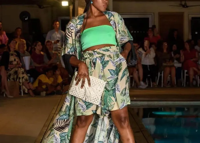 Villa Epavli Papadopoulou - Luxury - Pool & Garden